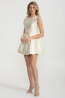 Elegant Fitted Dress With Pearl-Embellished Round Neckline And Bow Waistline Accent - Ivoire