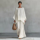 Signe two-piece set with long sleeve top and loose pants