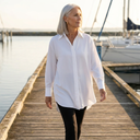 Eden oversized cotton shirt with classic pointed collar